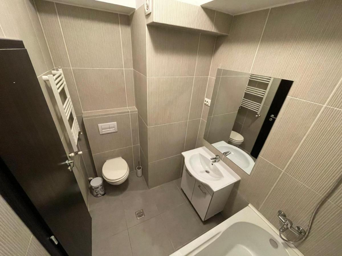 Taste Of Iasi - Two Room Apartment - Central - Sunset Touch Екстер'єр фото